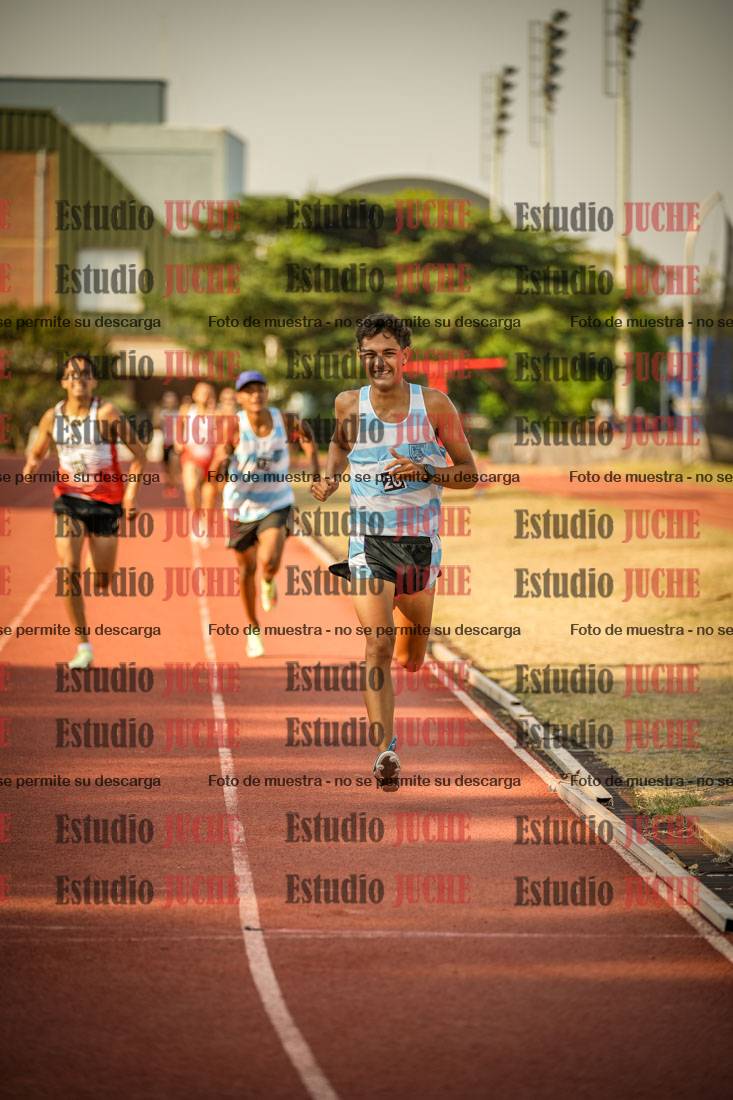 Fotos de los 1500 m llanos de varones