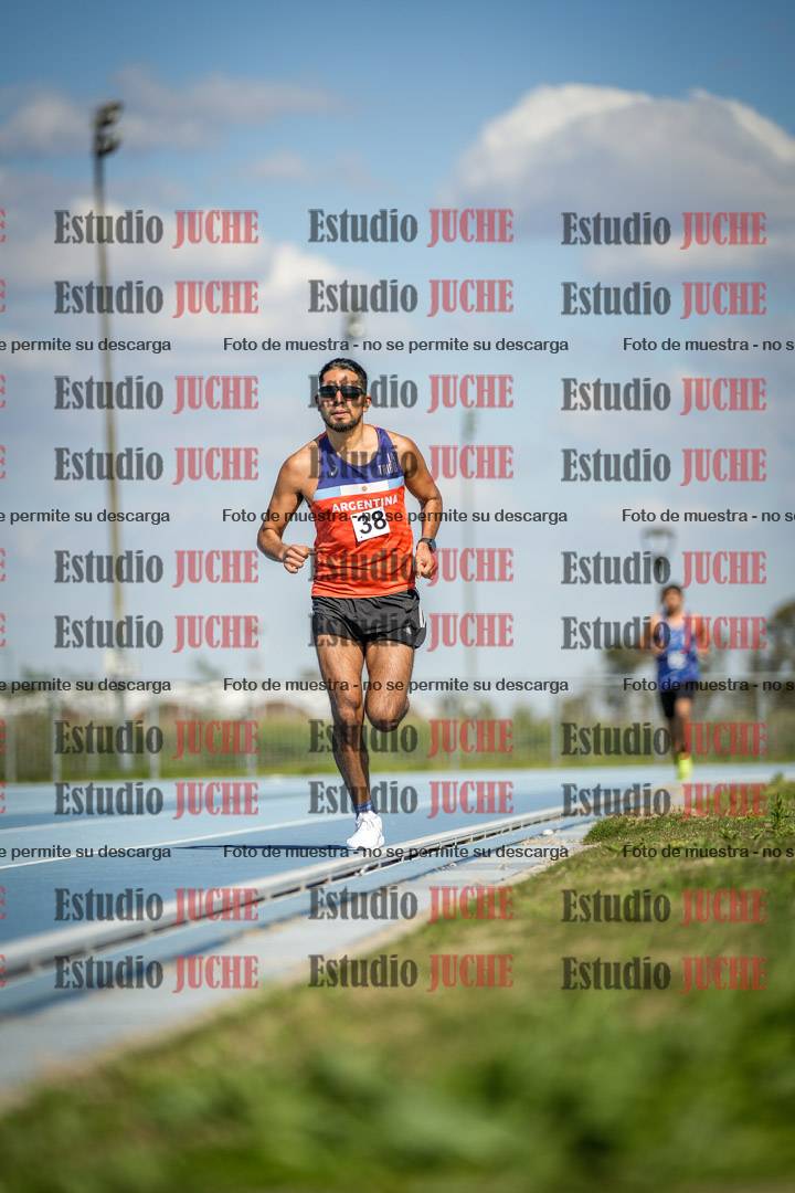 Fotos de los 5000 m llanos de mujeres y varones