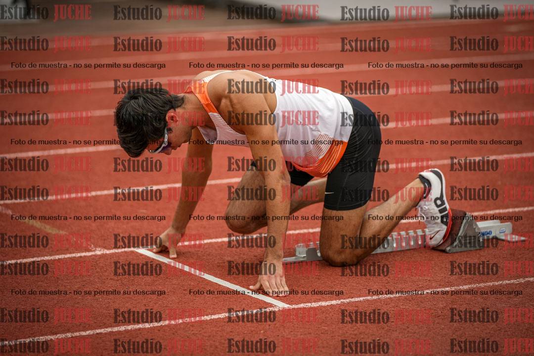 Fotos de los 400 m llanos de varones