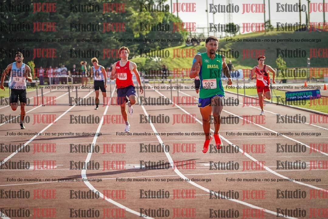 Fotos de los 400 m con vallas de varones