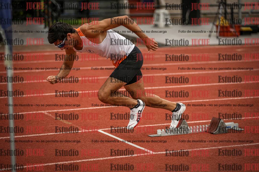 Fotos de los 400 m llanos de varones
