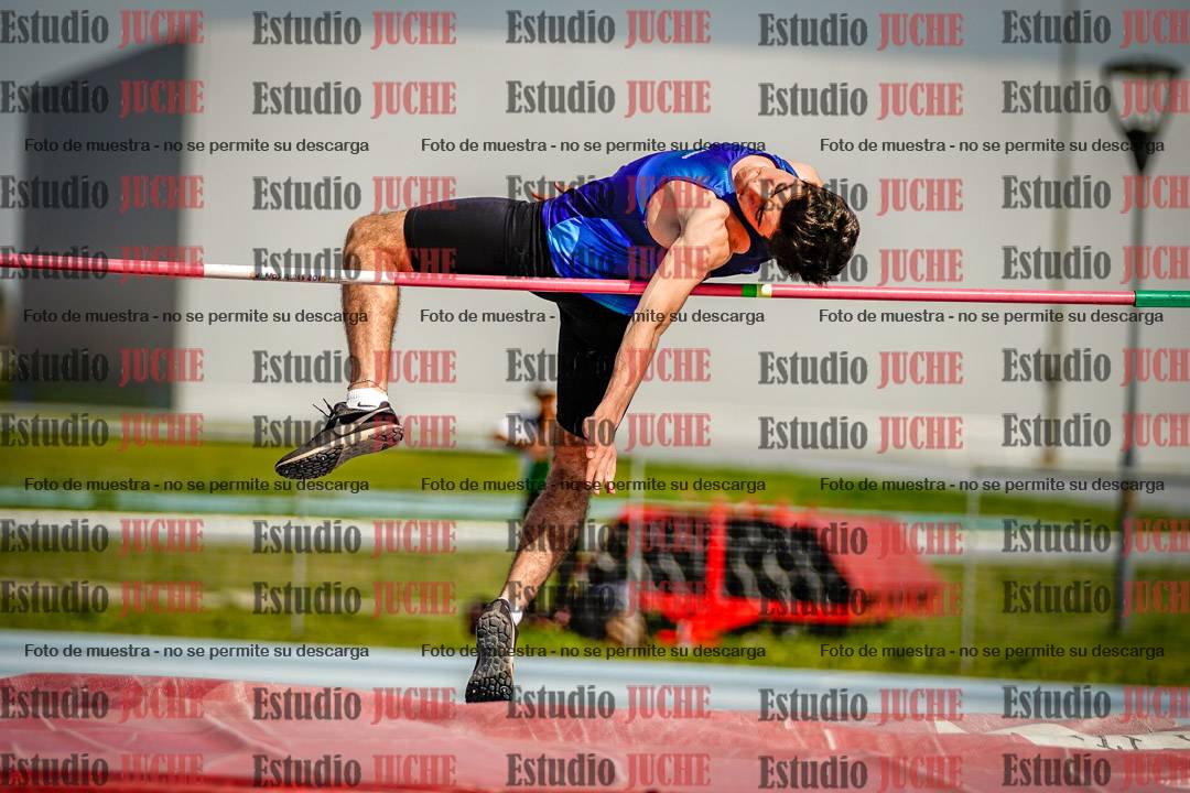 Fotos del salto en alto de varones