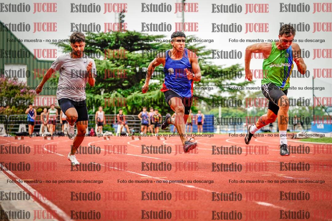 Fotos de los 100 m llanos de varones - FINAL