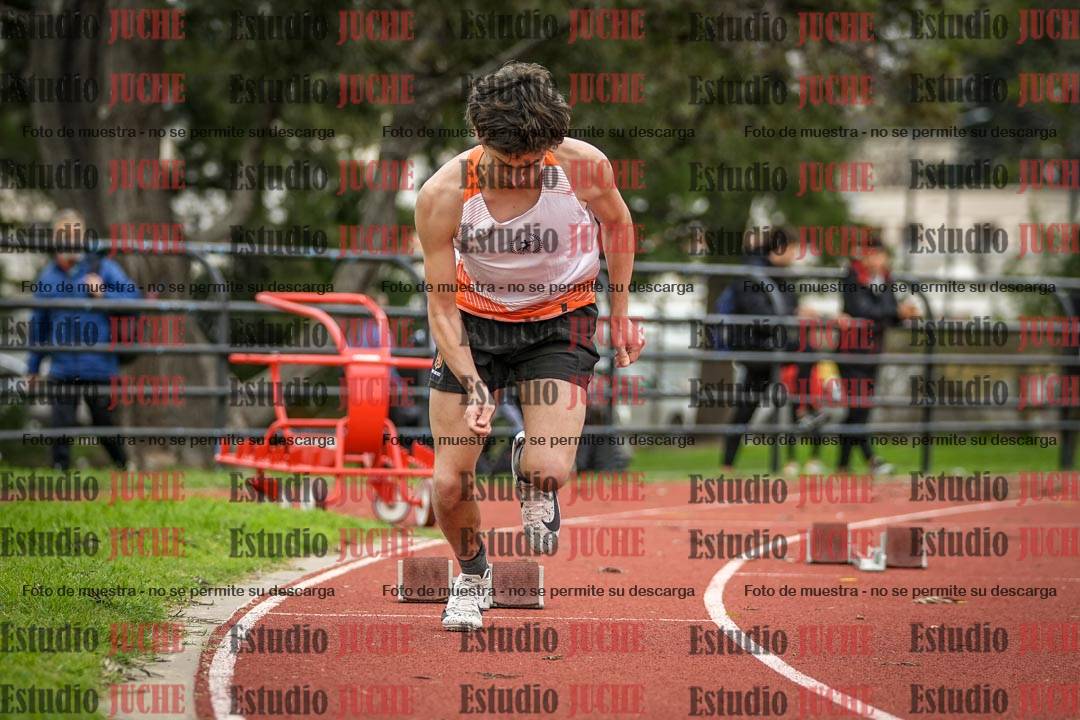 Fotos de los 200 m llanos de varones