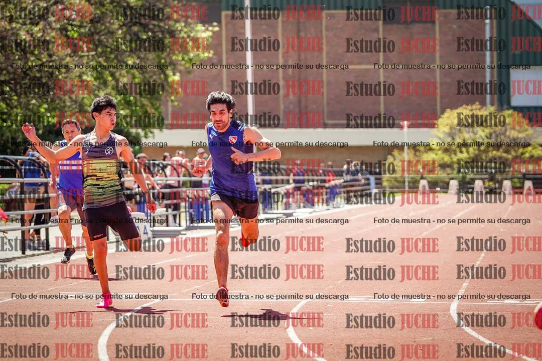 Fotos de los 200 m llanos de varones