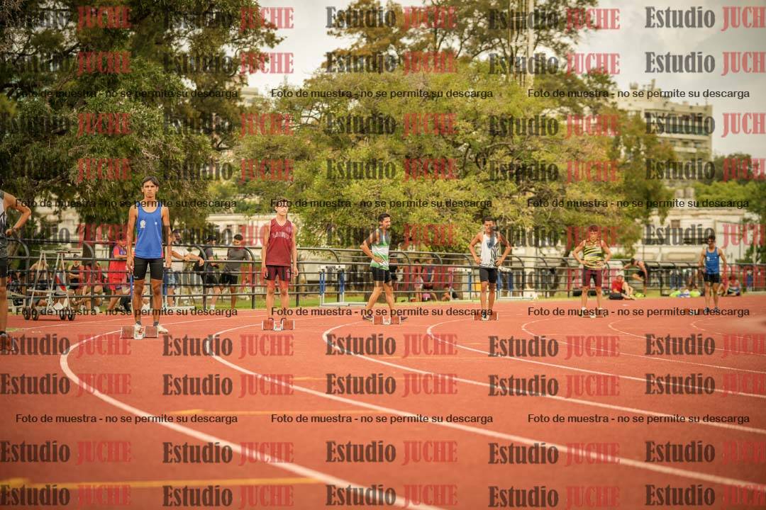 Fotos de los 200 m llanos de varones