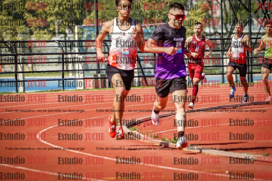 Fotos de los 1500 m llanos de varones