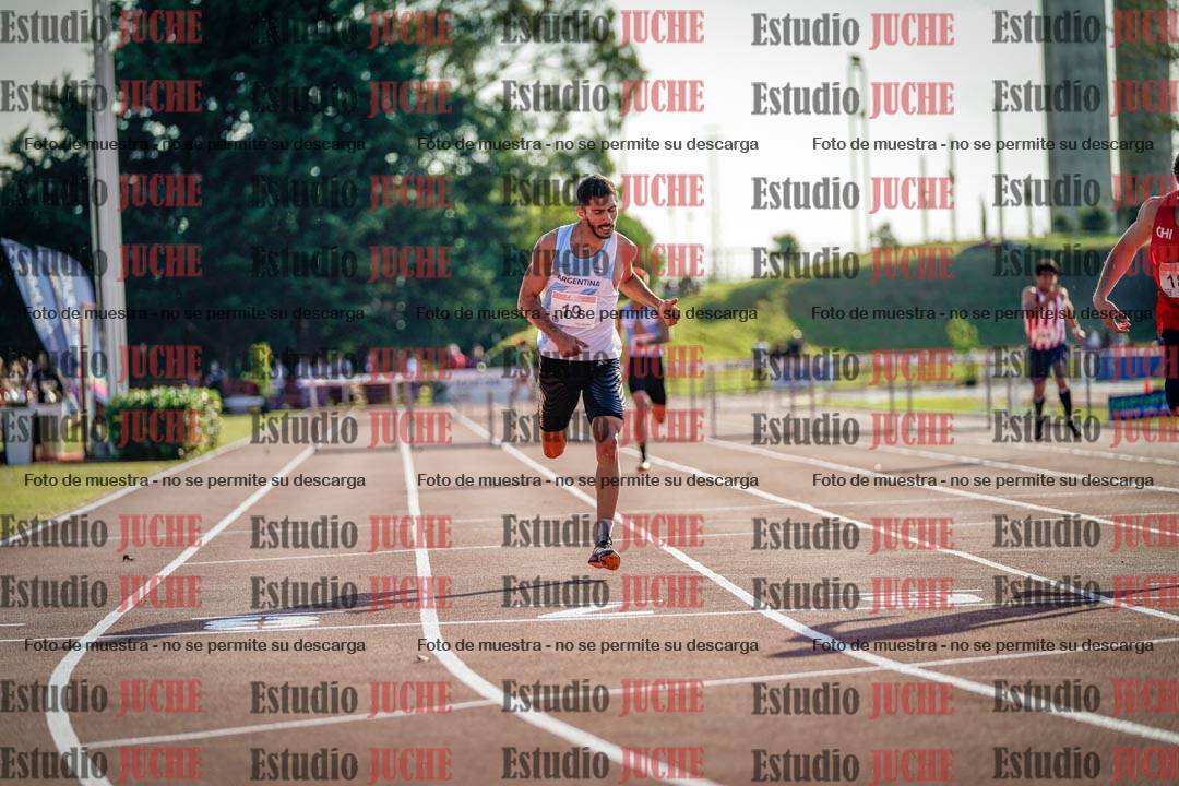 Fotos de los 400 m con vallas de varones