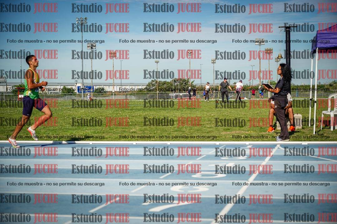 Fotos de los 1500 m llanos de varones