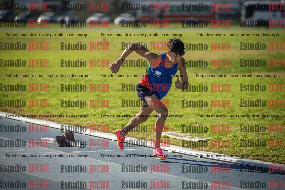 Fotos de los 400 m llanos de varones