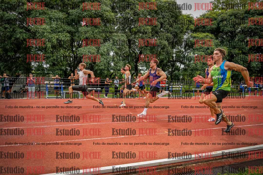 Fotos de los 100 m llanos de varones - FINAL