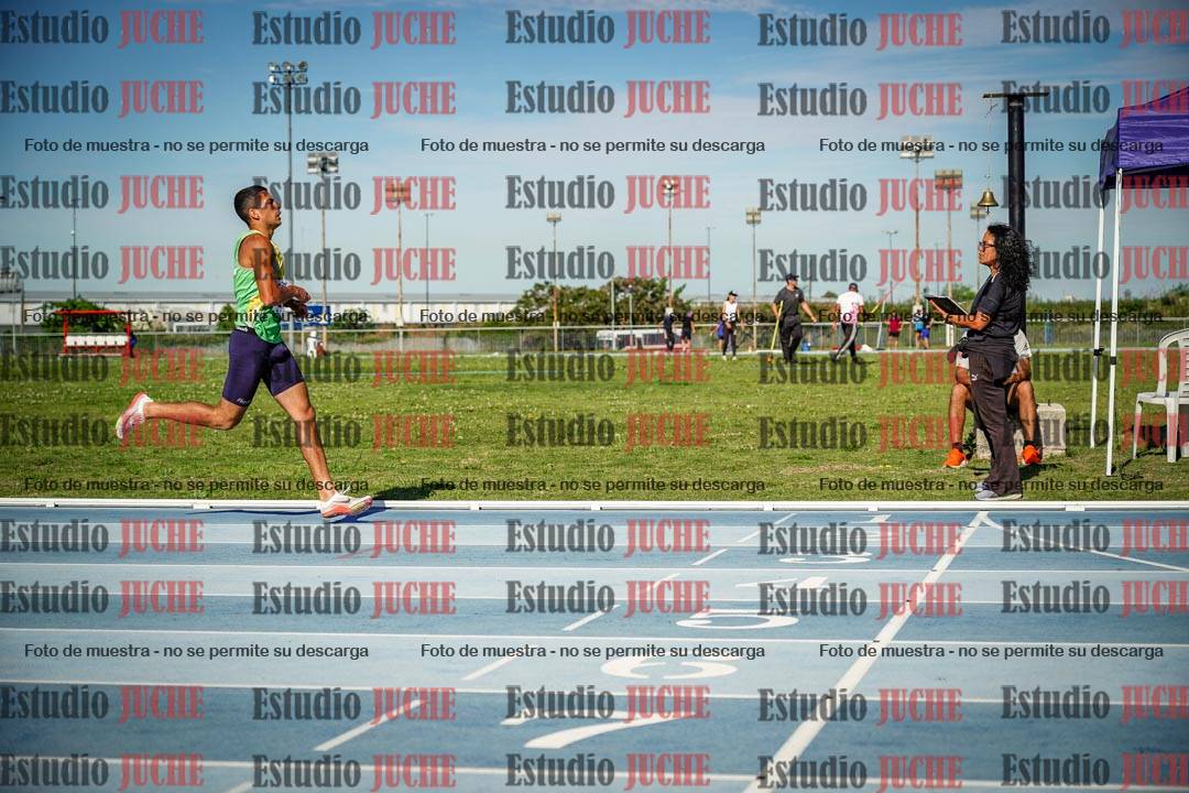 Fotos de los 1500 m llanos de varones