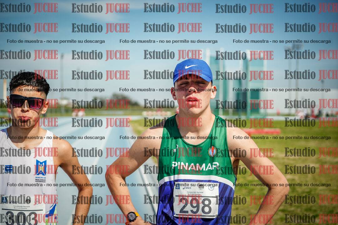 Fotos de los 3000 m llanos de varones