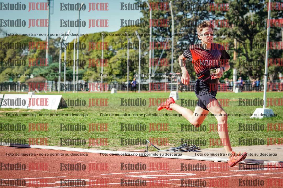 Fotos de los 600 m llanos de varones