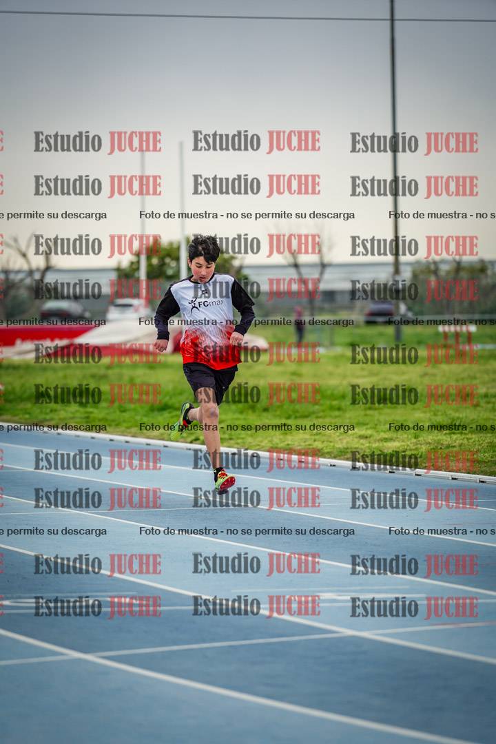 Fotos de los 150 m llanos de varones - U14
