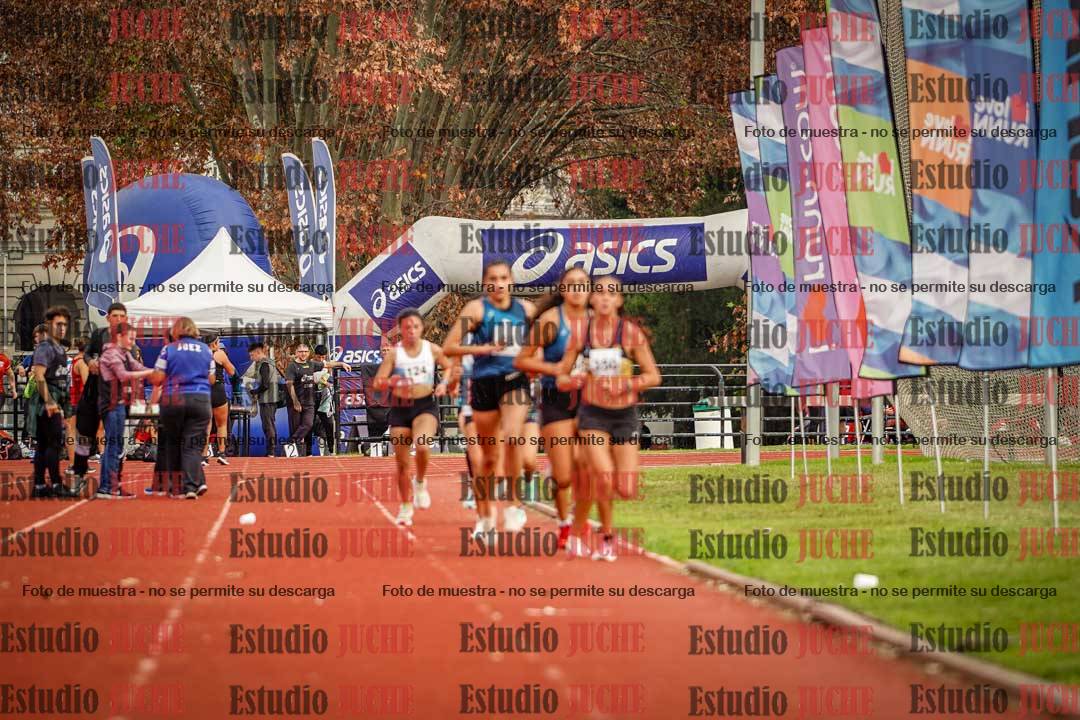 Fotos de los 5000 m llanos de mujeres