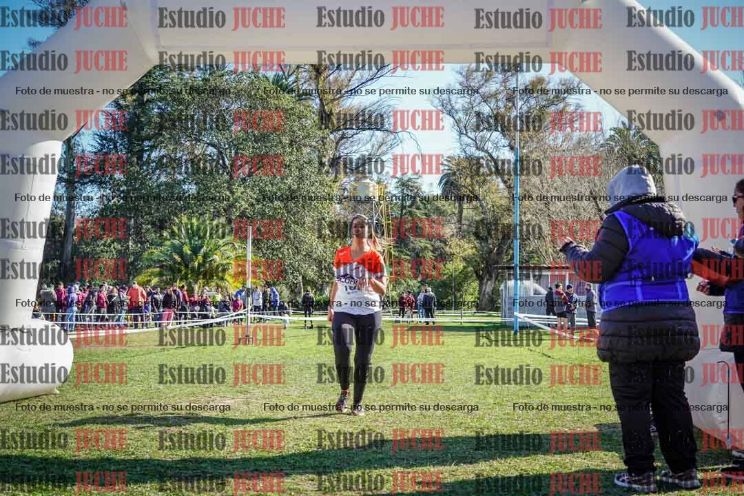 Fotos de la llegada del cross de 6000 m