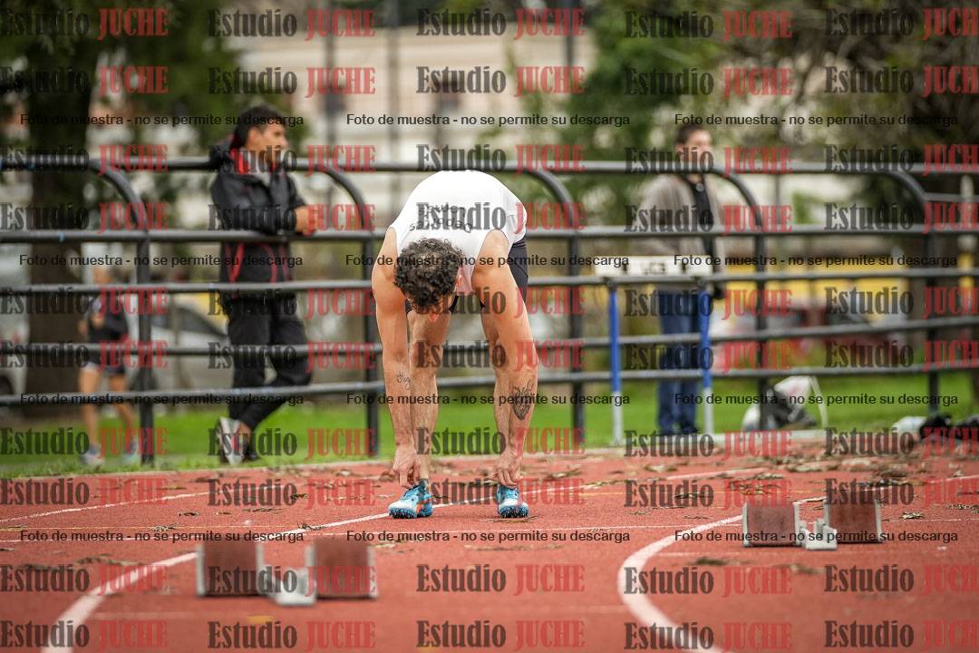 Fotos de los 200 m llanos de varones