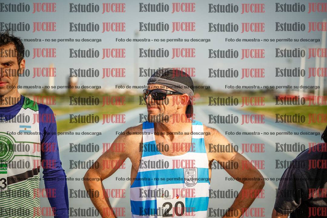 Fotos de los 3000 m llanos de varones