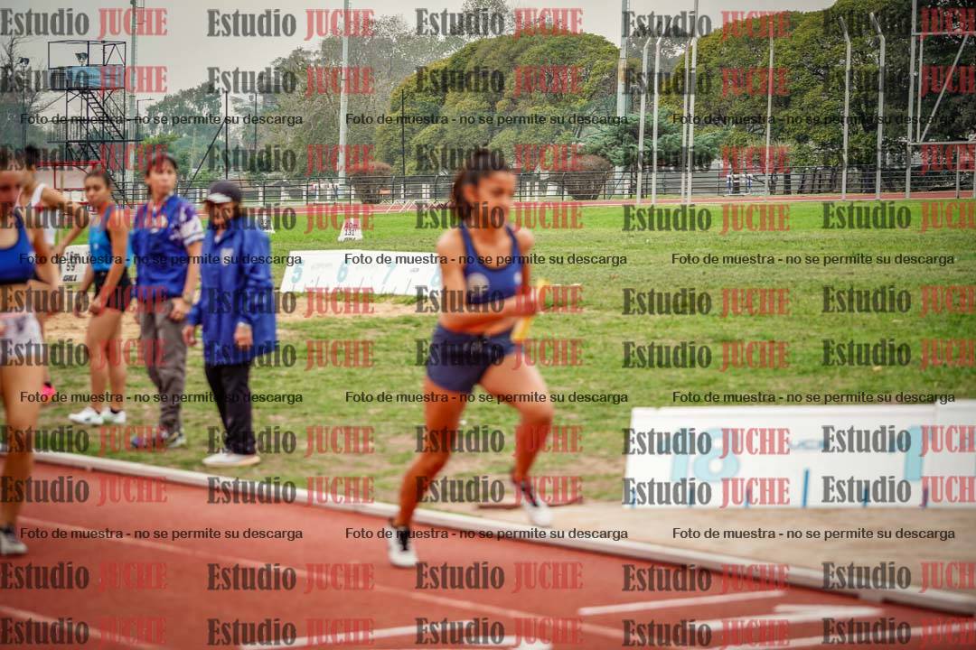 Fotos de las Postas 4x400 m de mujeres