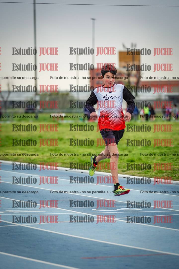 Fotos de los 150 m llanos de varones - U14
