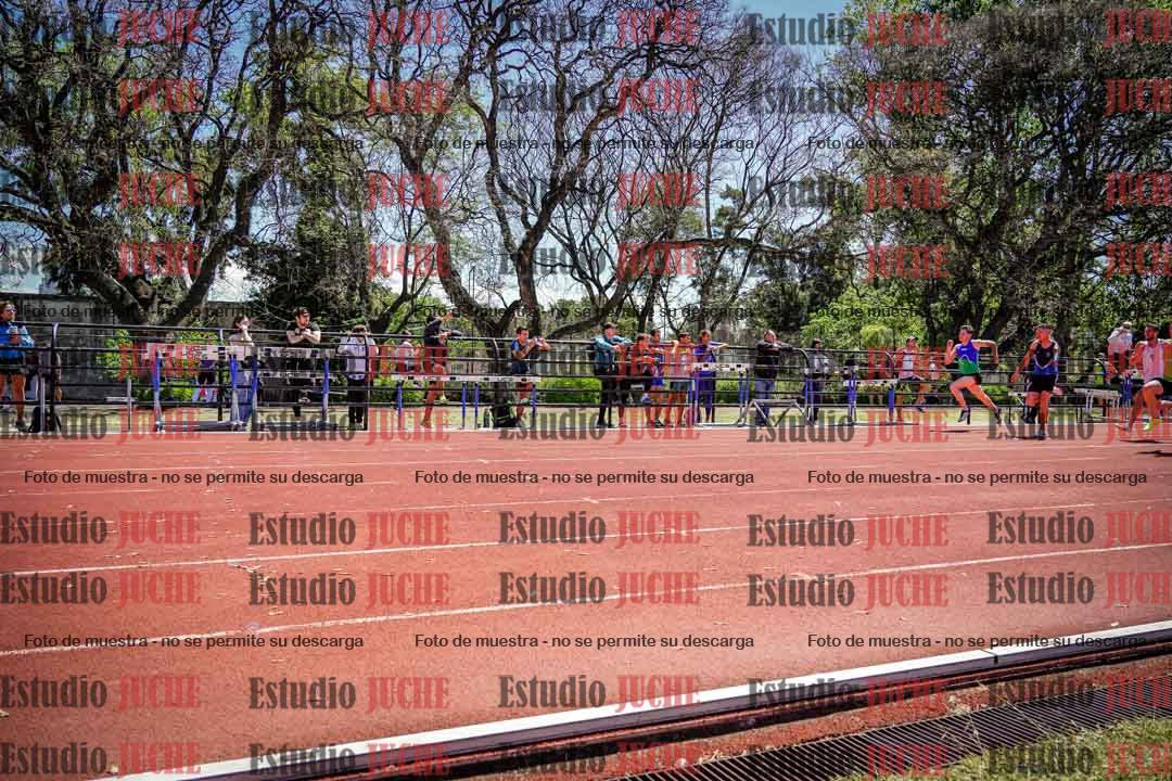 Fotos de los 100 m llanos de varones