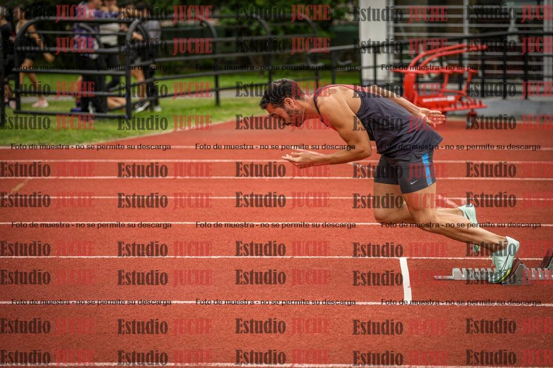 Fotos de los 400 m llanos de varones
