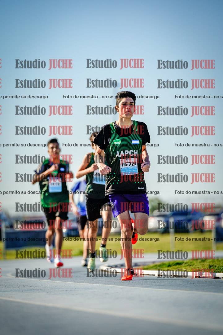 Fotos de los 2000 m llanos de varones
