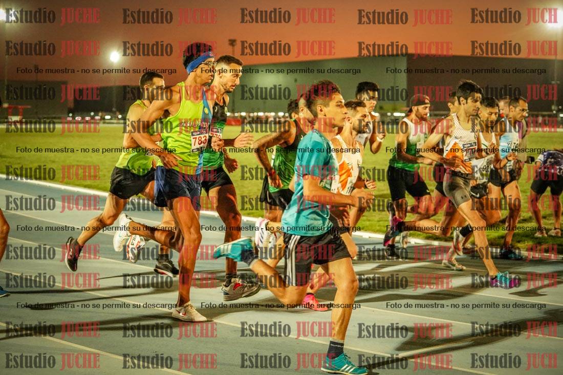 Fotos de los 3000 m llanos de varones