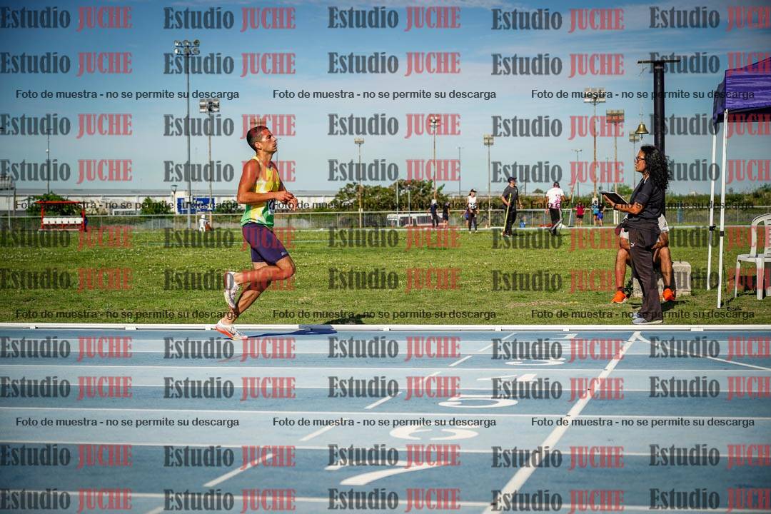 Fotos de los 1500 m llanos de varones