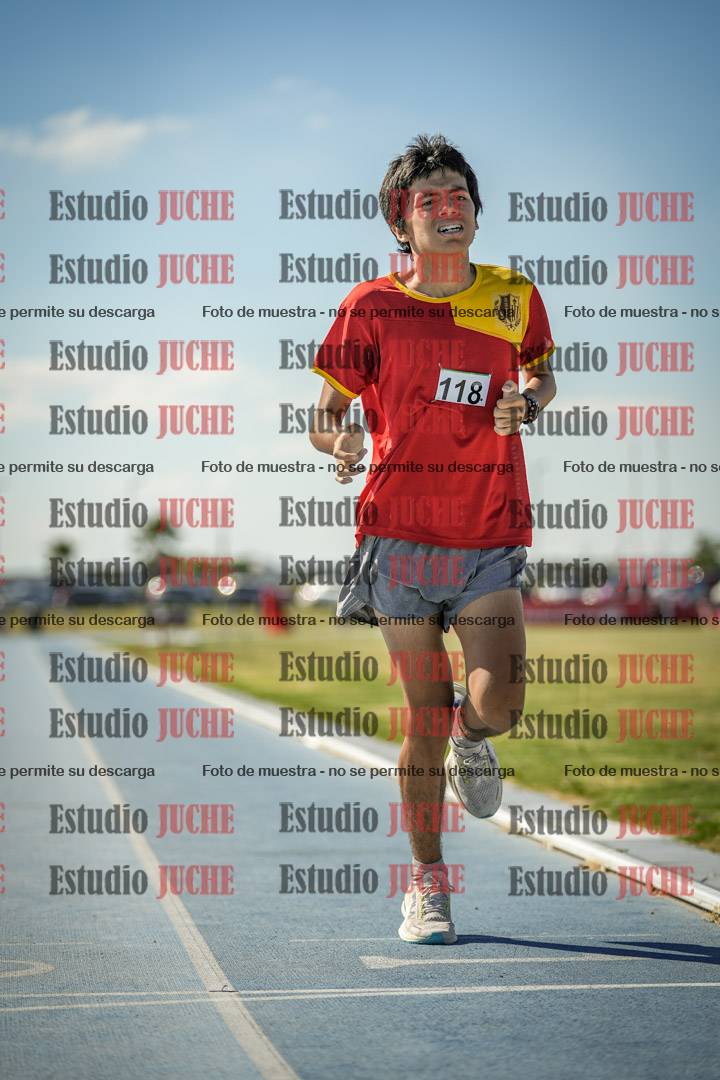 Fotos de los 600 m llanos de varones