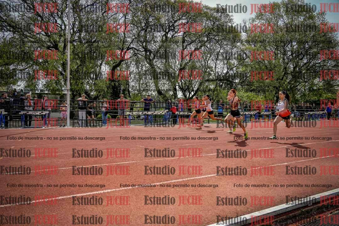 Fotos de los 80 m llanos de mujeres - FINAL
