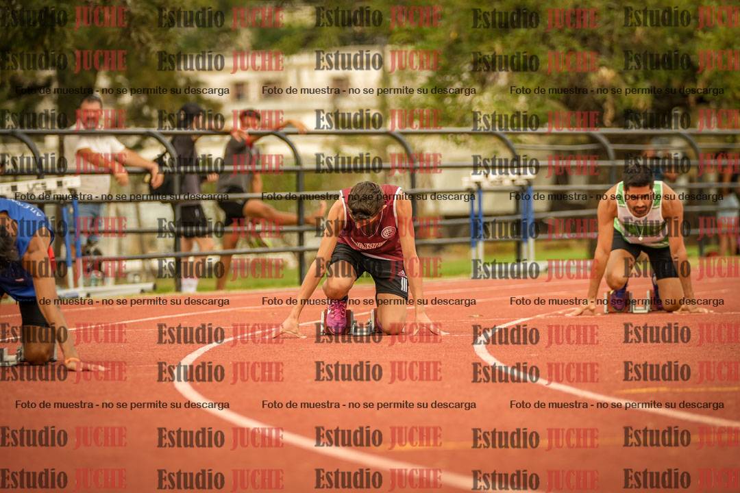 Fotos de los 200 m llanos de varones
