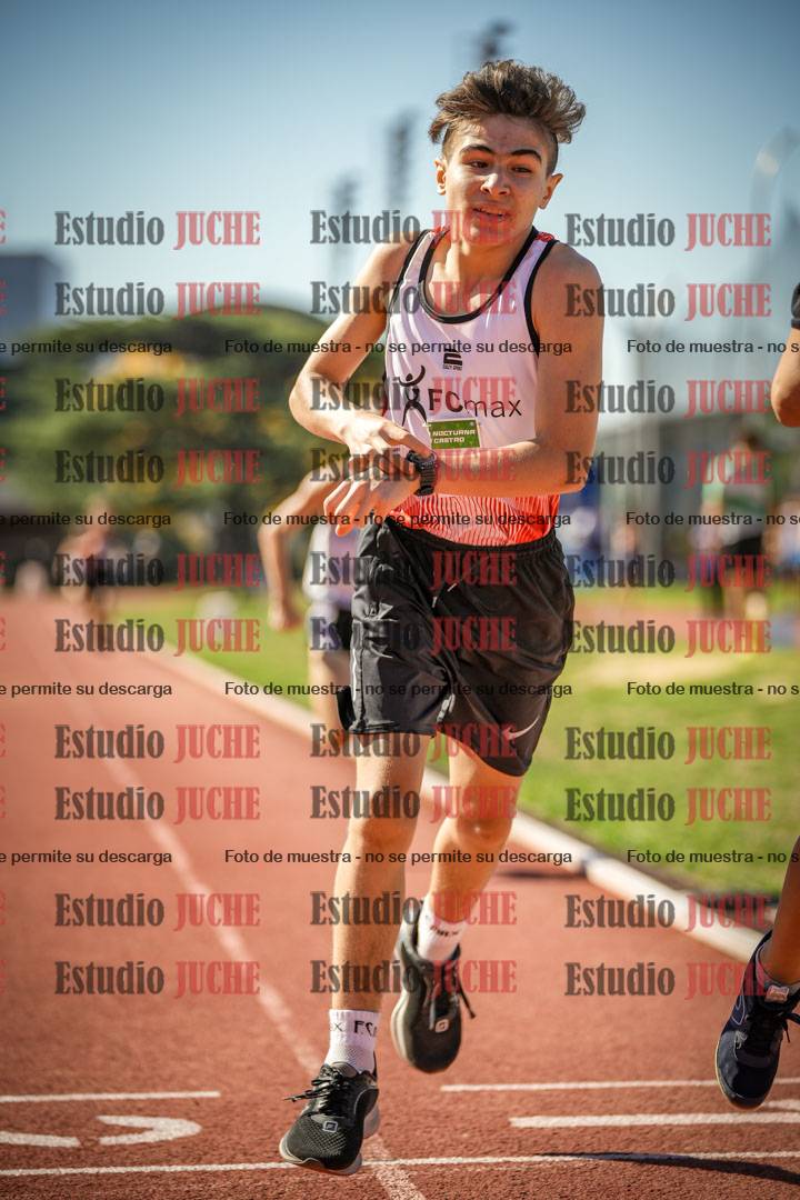 Fotos de los 600 m llanos de varones