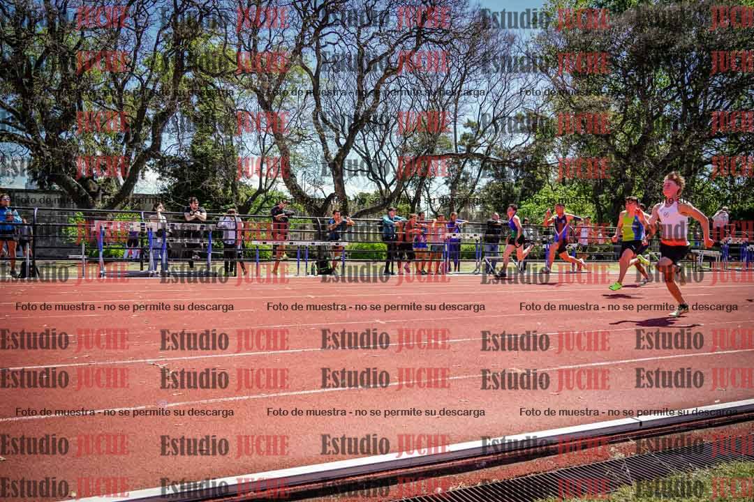 Fotos de los 100 m llanos de varones