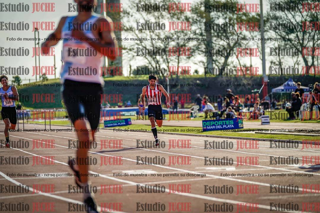 Fotos de los 400 m con vallas de varones