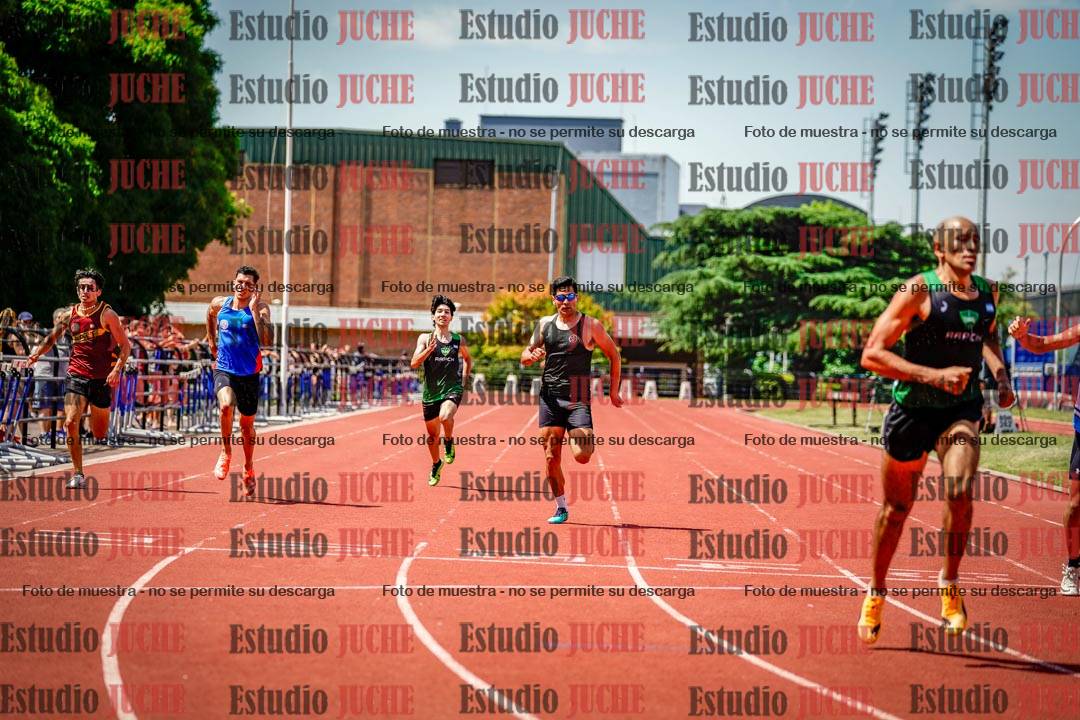 Fotos de los 400 m llanos de varones