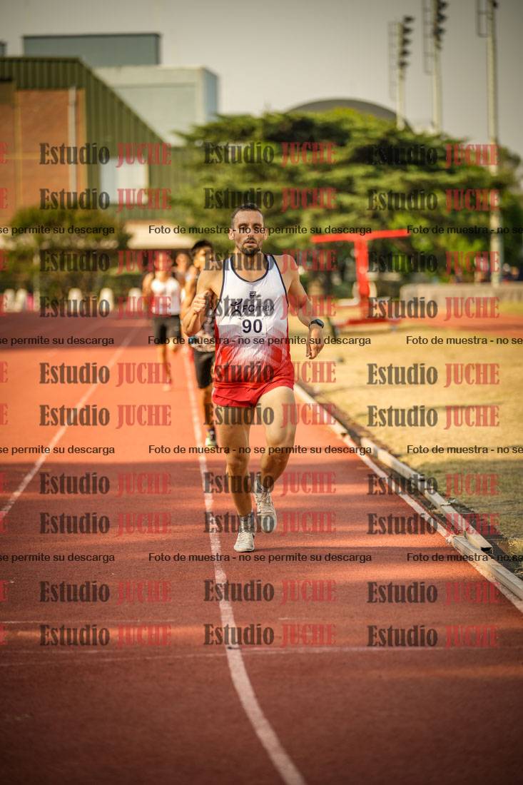 Fotos de los 1500 m llanos de varones