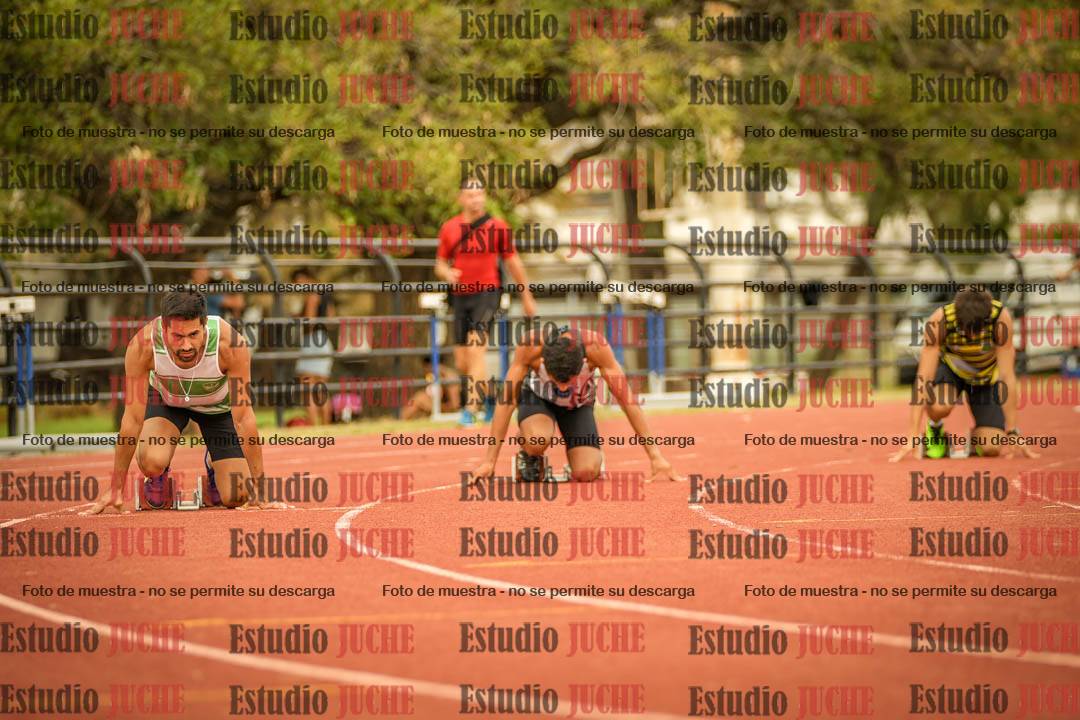 Fotos de los 200 m llanos de varones