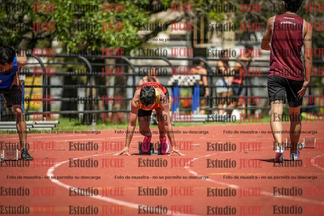 Fotos de los 200 m llanos de varones