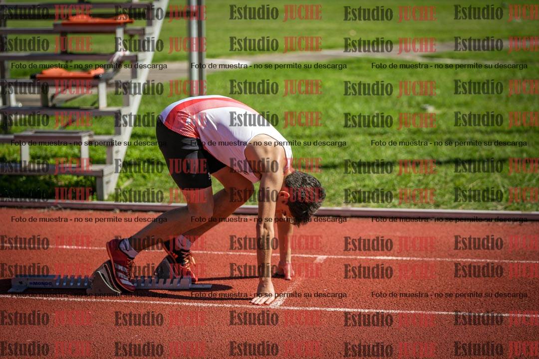 Fotos de los 200 m llanos de varones