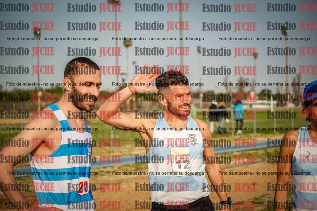 Fotos de los 3000 m llanos de varones