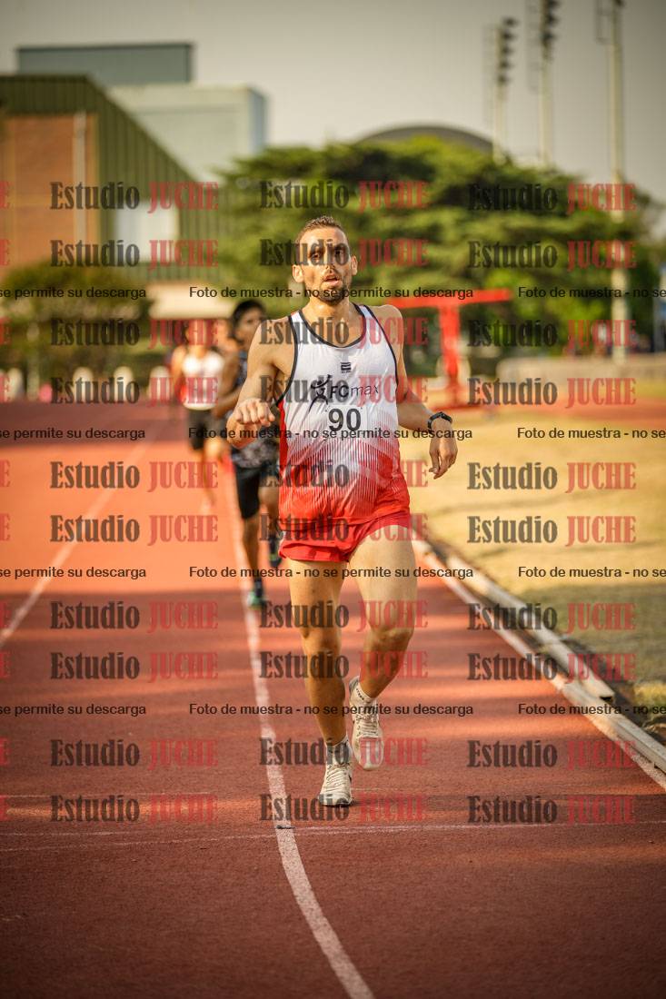 Fotos de los 1500 m llanos de varones