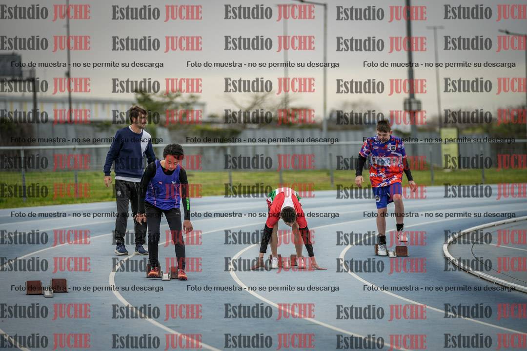 Fotos de los 150 m llanos de varones - U14