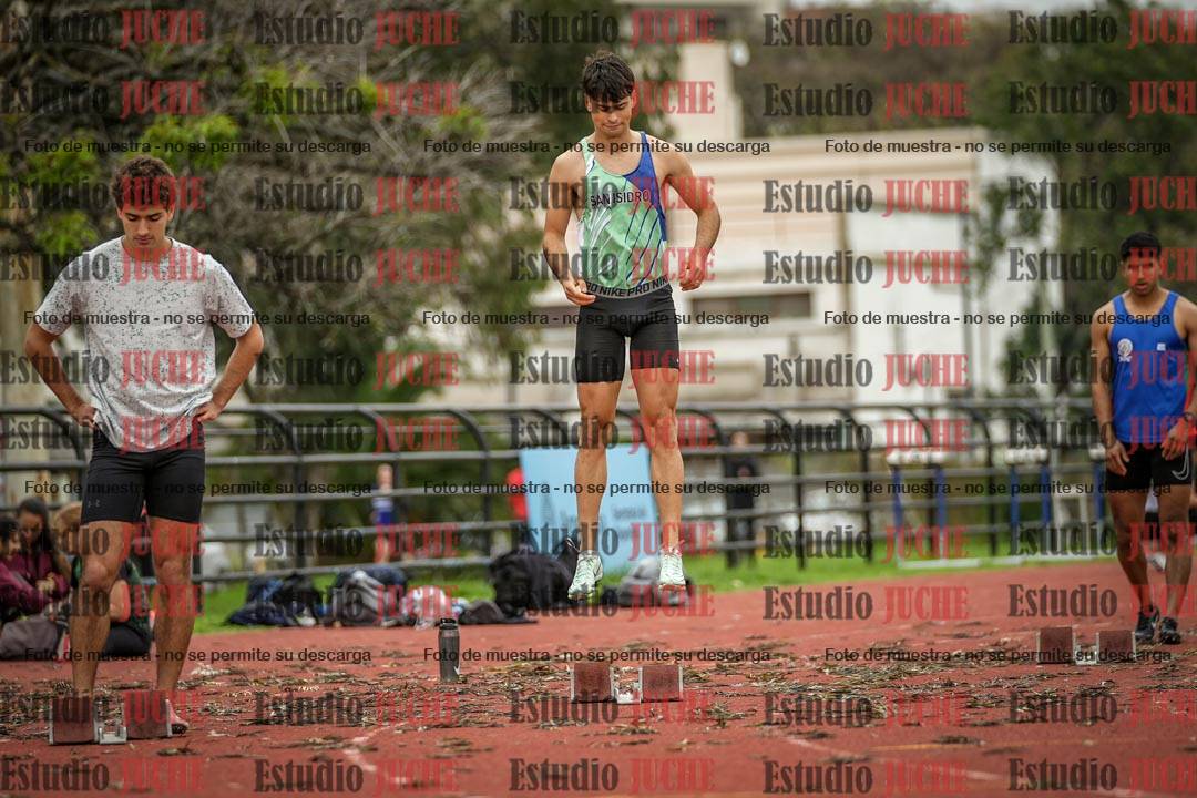Fotos de los 200 m llanos de varones