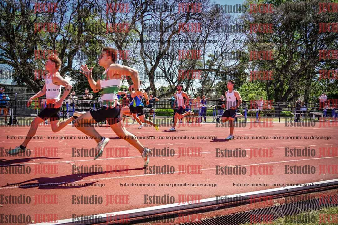 Fotos de los 100 m llanos de varones