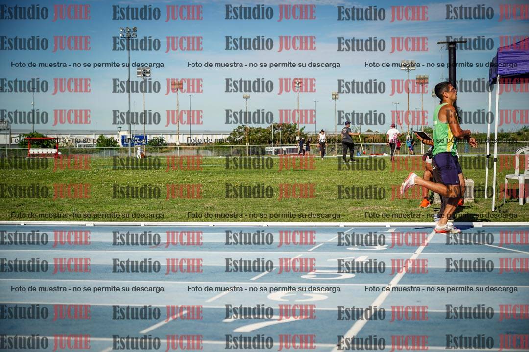 Fotos de los 1500 m llanos de varones