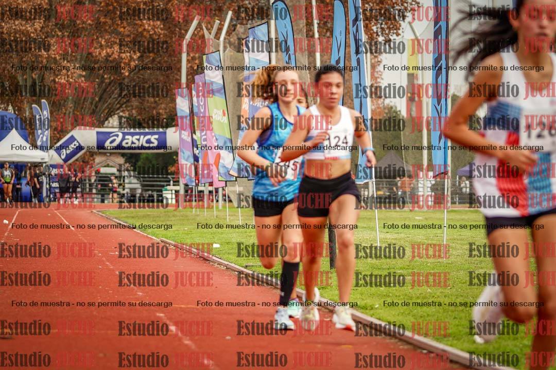 Fotos de los 5000 m llanos de mujeres