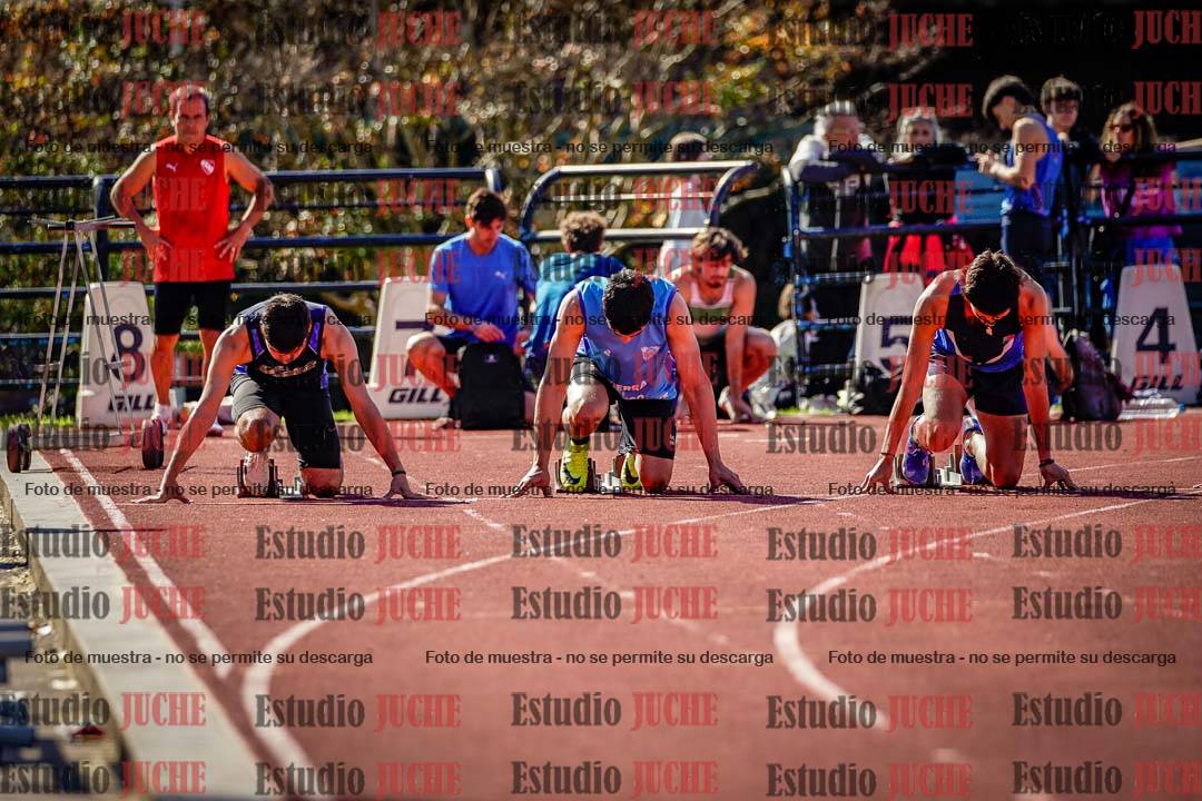 Fotos de los 100 m llanos de varones