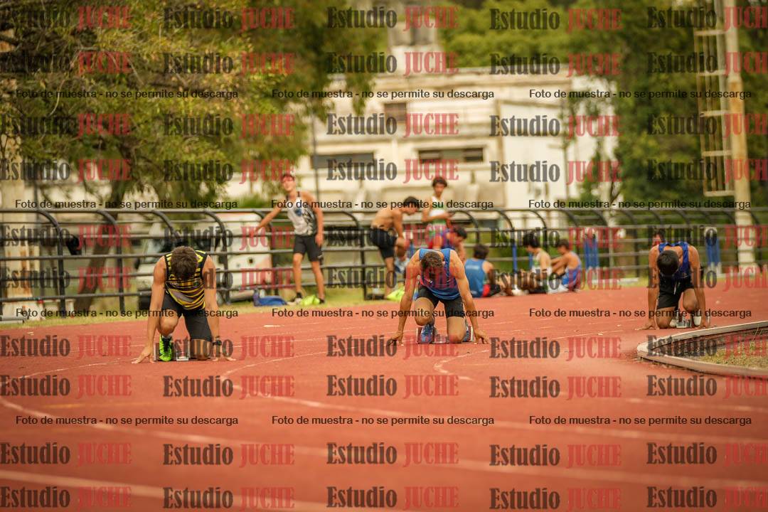Fotos de los 200 m llanos de varones